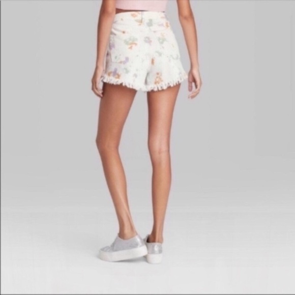 Wild Fable Highest Rise Button Front White Shorts - Picture 4 of 9